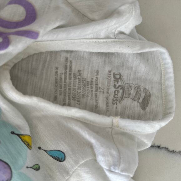 Dr. Seuss 'Oh, the Places You'll Go!' Graphic Tee - 2T - Picture 4 of 4